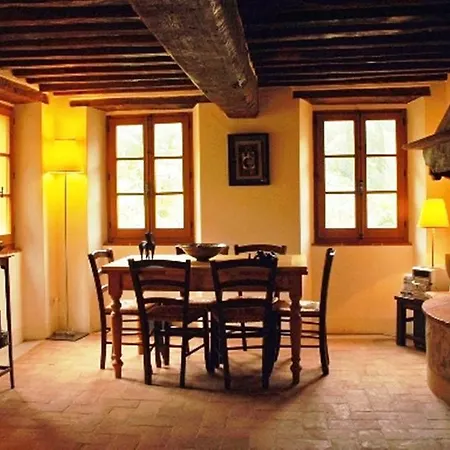 Panzió Almora
